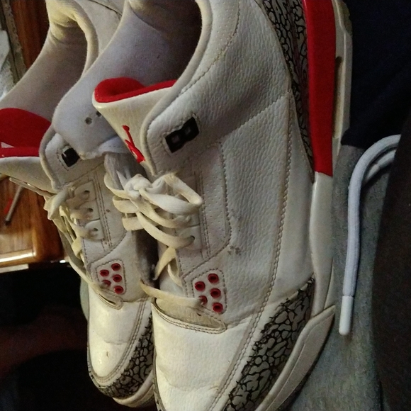 Jordan shoes size - Picture 2 of 2